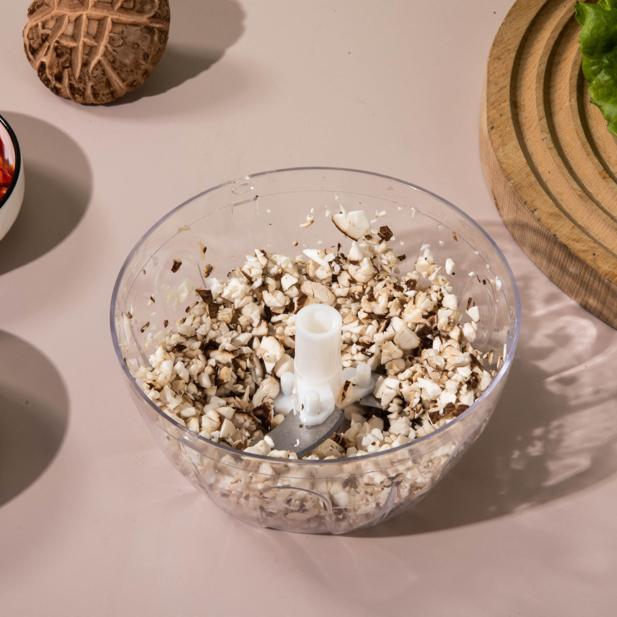 Simple_Rotating_Garlic_Slicer_2